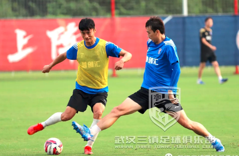 重庆队抢分失败,需寻找突破口 重庆队抢分失败,需寻找突破口