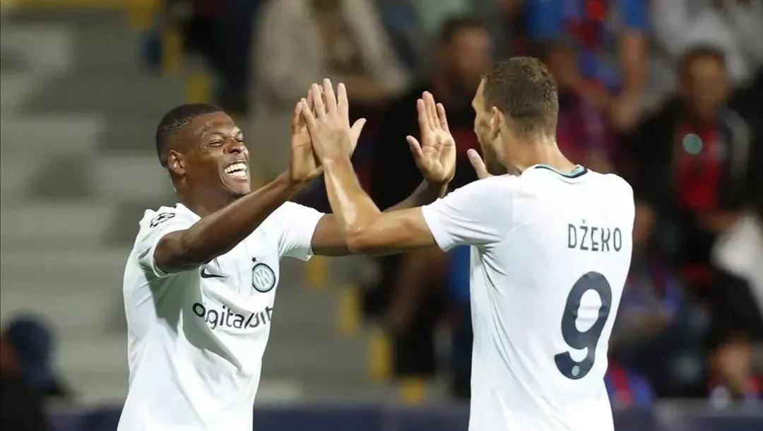 重庆队抢分失败,需寻找突破口 重庆队抢分失败,需寻找突破口