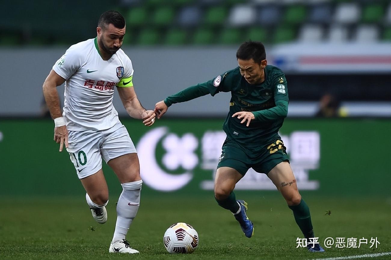 足球巨人厮杀交锋，国内强队烽烟终现