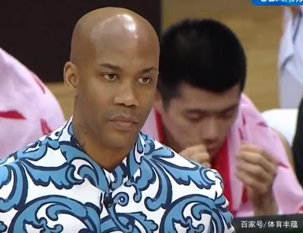 多特蒙德遗憾败绩，卫冕称号悬念重重