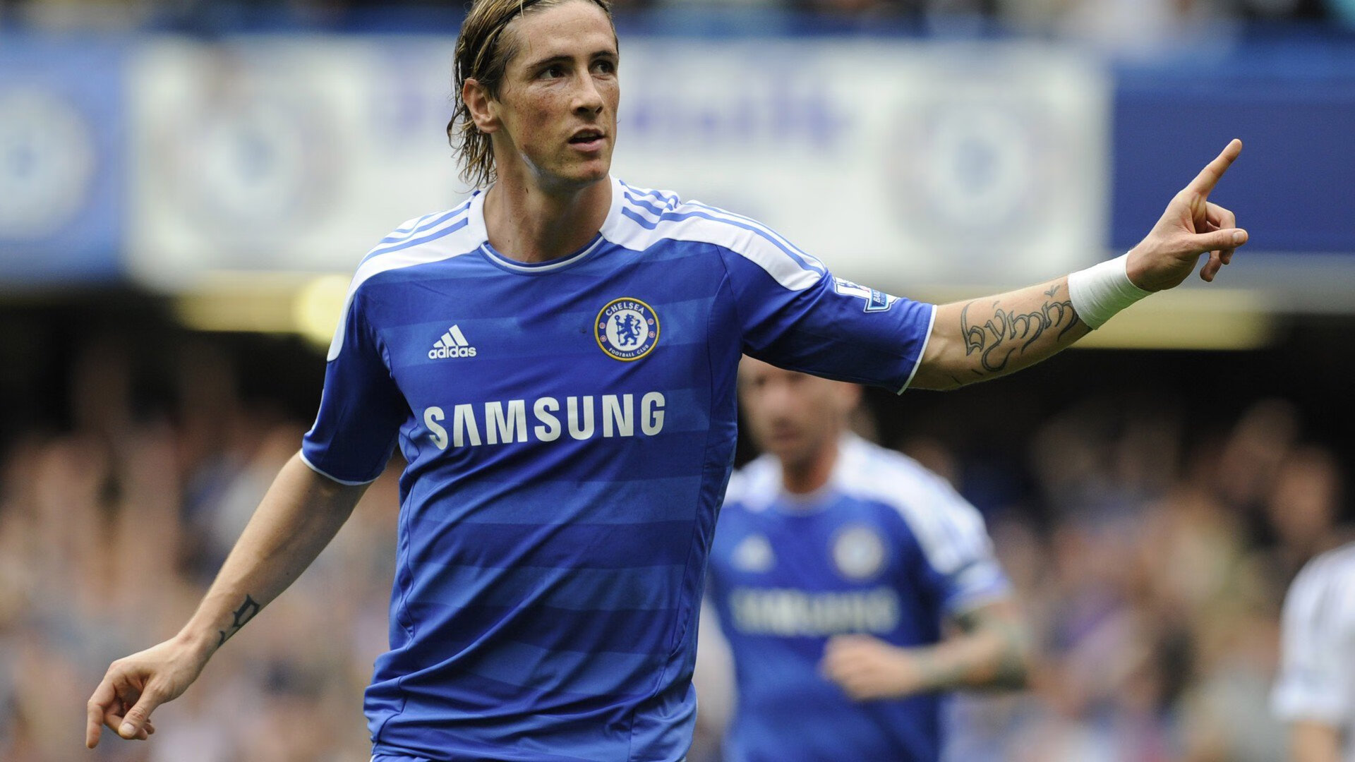 赛道与球场,德罗赞在F1街道赛之夜的巨星光芒